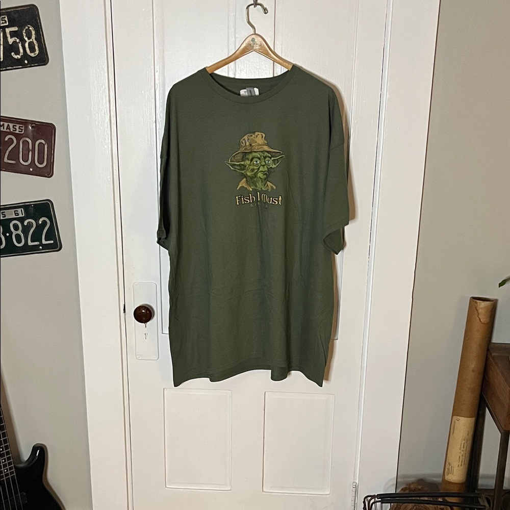 Gildan tee shirt xxxxl yoda green fishing
